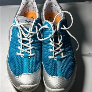 Ecco Turquoise and Silver Athletic Shoes